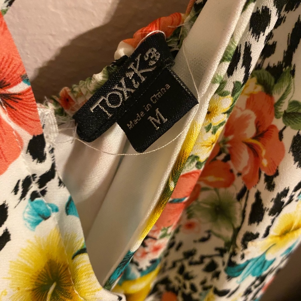 Floral romper - Picture 3 of 4